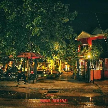 Auberge de jeunesse Pomme à Siem Reap Extérieur photo