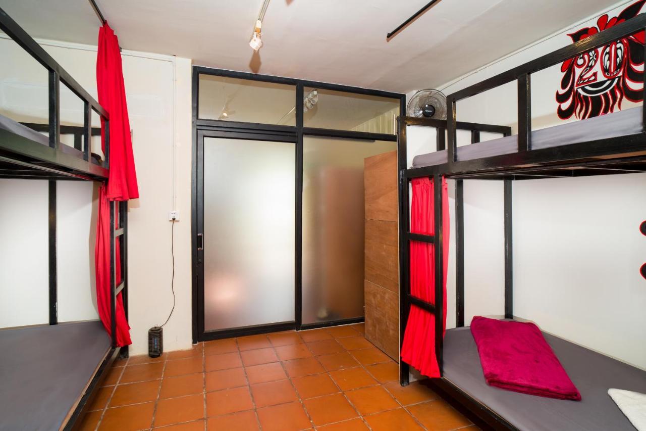 Auberge de jeunesse Pomme à Siem Reap Extérieur photo